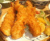 銀座・並木通り 大衆割烹 三州屋 銀座店/海老フライ定食の海老3本