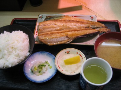 築地・鈴木水産の焼き魚定食