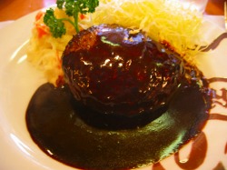 浅草ヨシカミのハンバーグステーキ