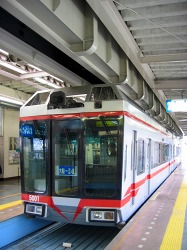 湘南モノレール5000系