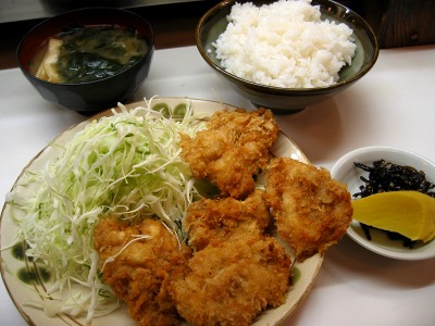 有楽町・季節料理 西田の若鶏の一口カツ定食
