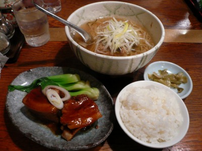【ランチ】日比谷・彩菜酒麺 客家(サイサイシュメン クーチャ)/角煮老麺