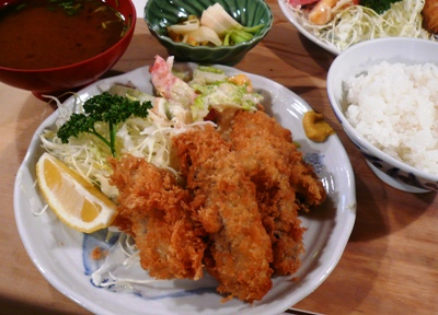【ランチ】「今シーズン最初で最後のカキフライ?」銀座1丁目・大衆割烹 三州屋 銀座店 その8/カキフライ定食 1100円