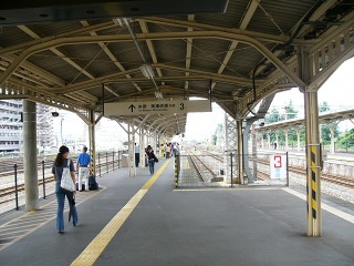 大垣駅3番線ホームは駅のはずれ